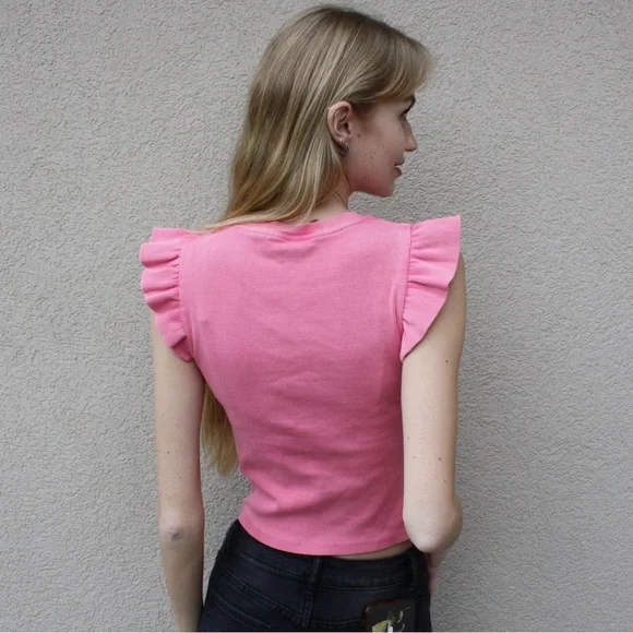 Classy pink ruffled top! Elegant and sweet🌸 - Picture 2 of 3